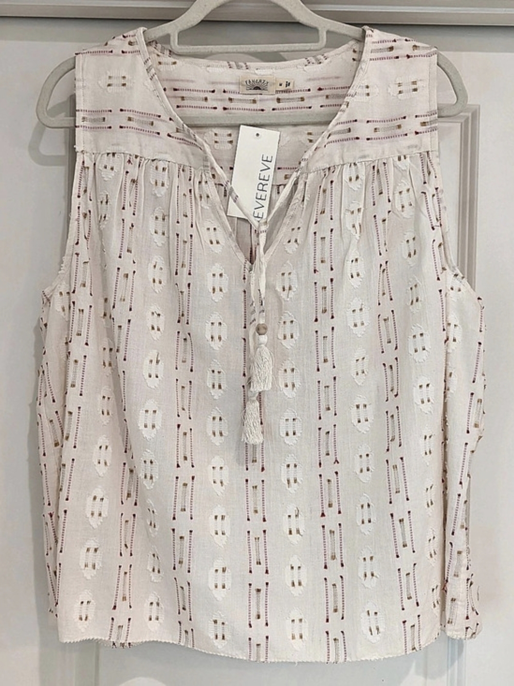 Faherty Skylar Top Embroidered in Sunburst White & Red Size Medium NWT